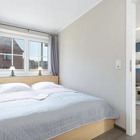 Apartment Bellevue 02 *