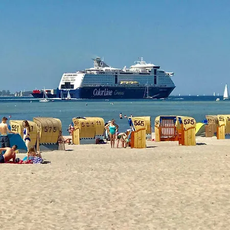 Apartment Bellevue 02 *